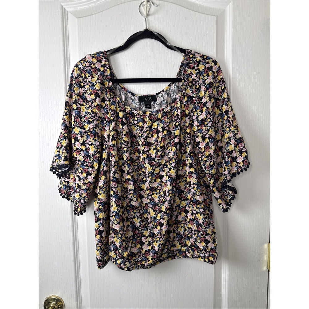AGB Womens Floral Print Top Size M 3/4 Sleeve Crochet Trim Boho Blouse